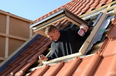 Pose de fenêtres de toit Velux au Luc